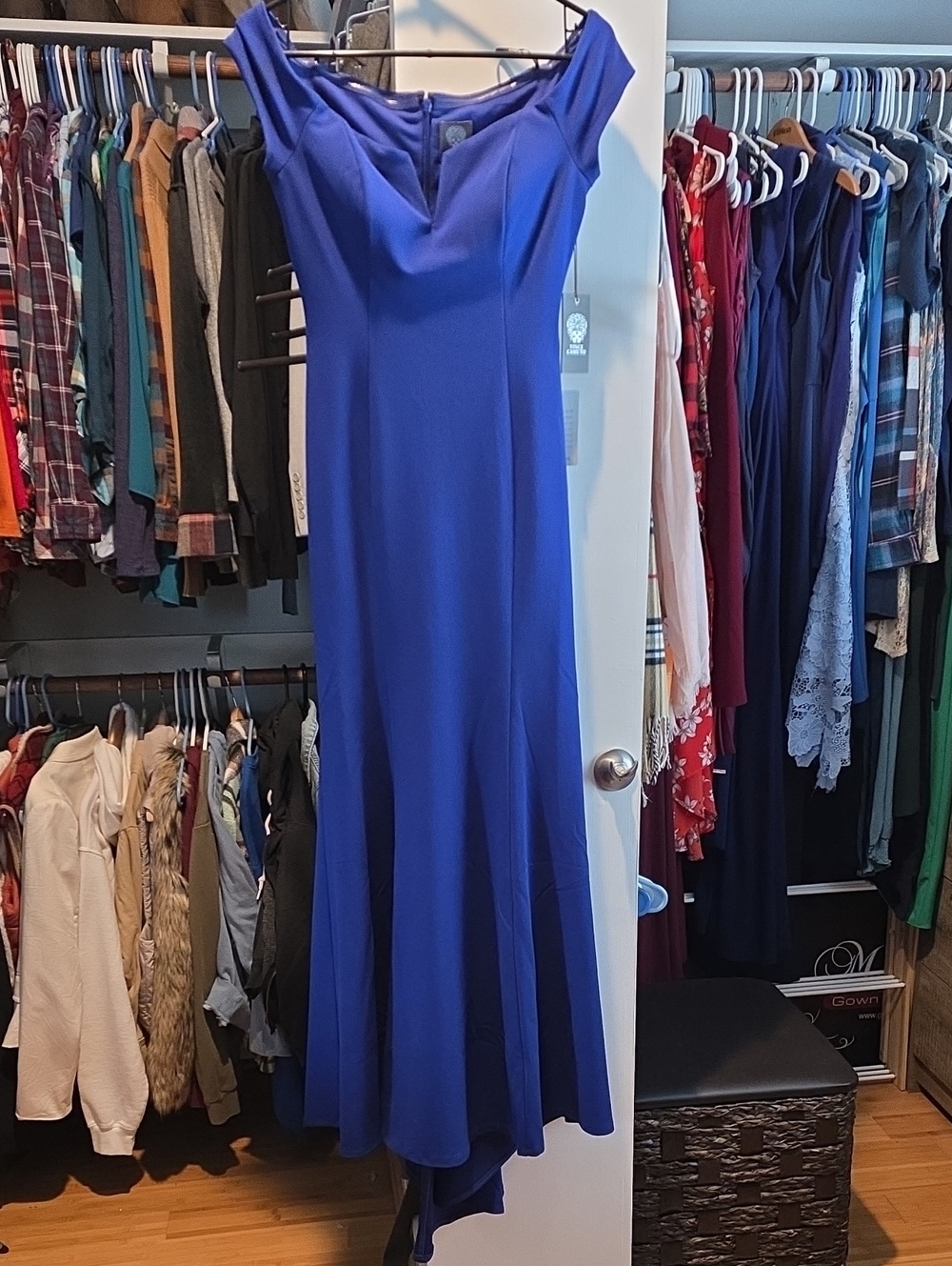 Vince Camuto Cobalt Blue Off-Shoulder Mermaid Gown